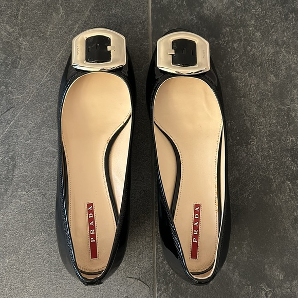 Prada heels - Picture 6 of 8